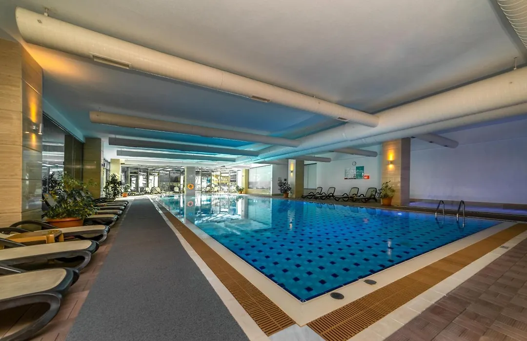 Commodore Elite Suites & Spa (Adults Only)-1